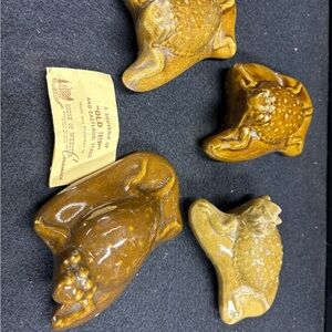 Set of Four Ceramic Frog Figurines/souvenir of old rip and eastland Texas